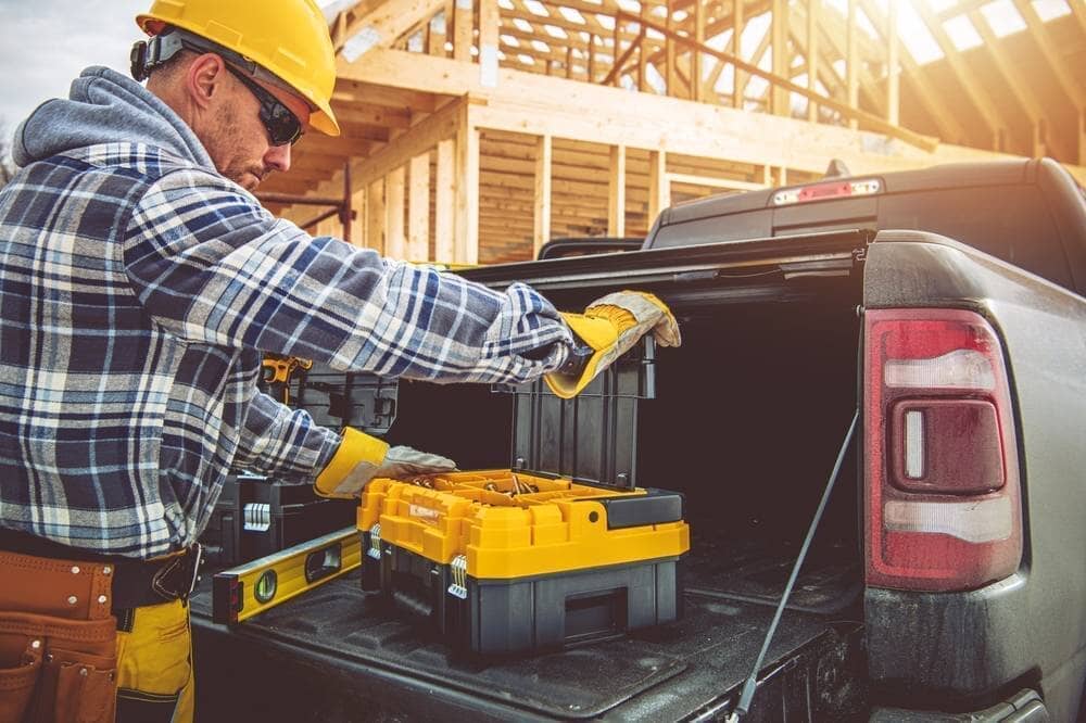 Top 5 Reasons Every Tradesman Needs a Work Truck Tool Box – Chandler ...