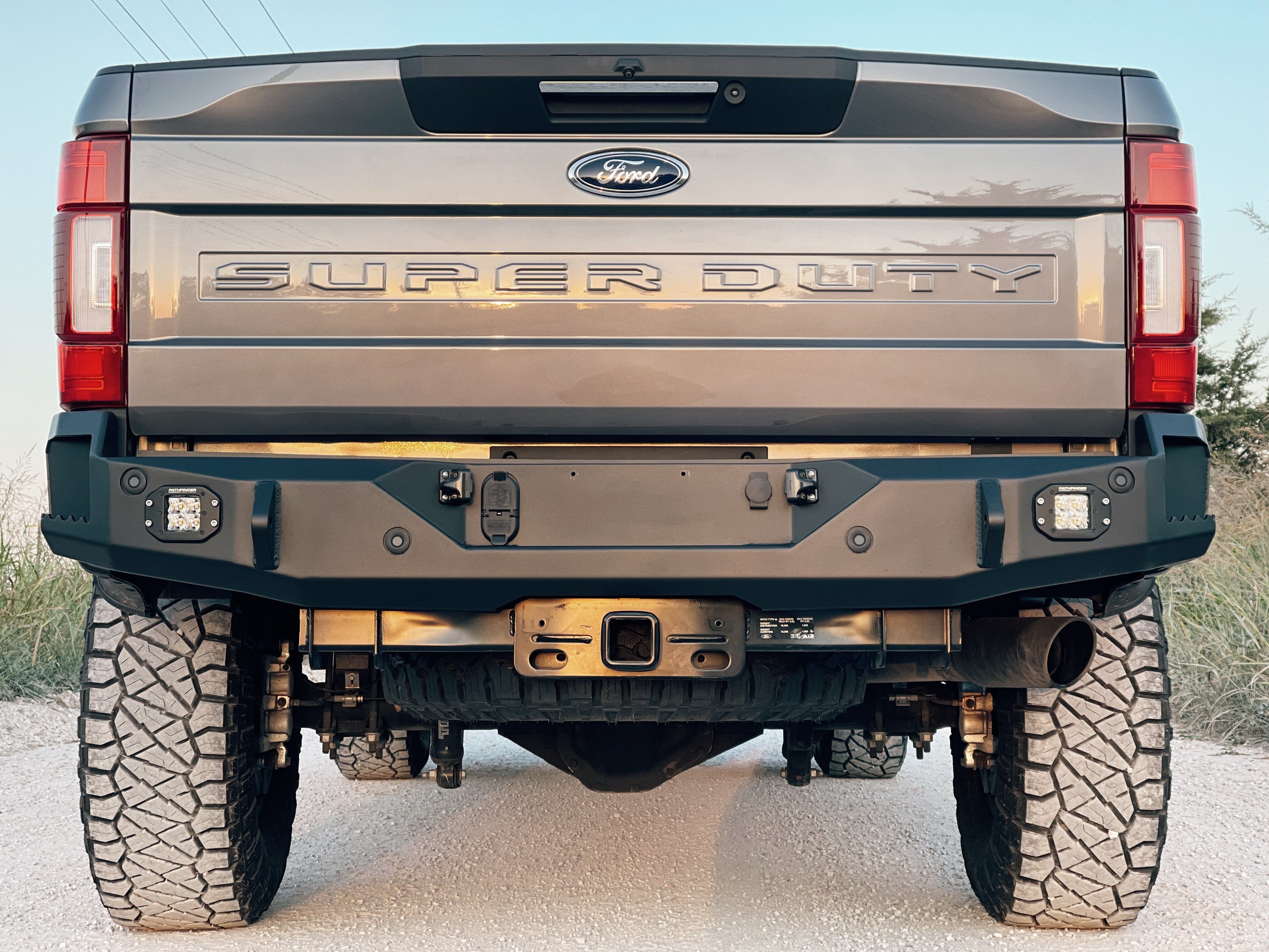 Ford - F250/F350 (2017-2022) Brute Series Rear Bumper Bumper Chandler Truck Accessories 